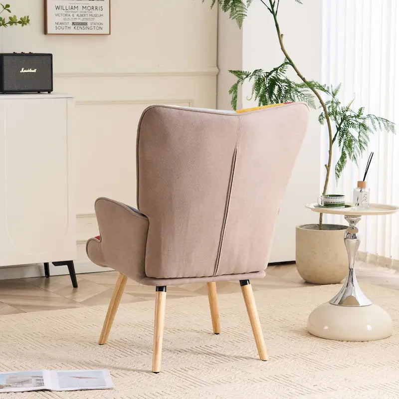 Fauteuil d'appoint dossier haut gris / patchwork – Micro tissu d'ameublement façon lin, pieds en bois d'hévéa, siège individuel