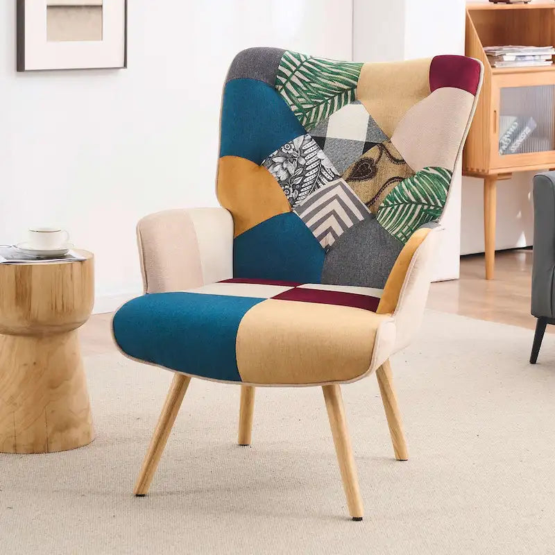 Fauteuil d'appoint dossier haut gris / patchwork – Micro tissu d'ameublement façon lin, pieds en bois d'hévéa, siège individuel