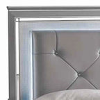 Lit king-size gris, tête de lit LED, garniture argentée, 2 personnes