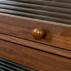 Meuble de rangement à porte vitrée (blanc/marron) — Polyvalent, Usage unique